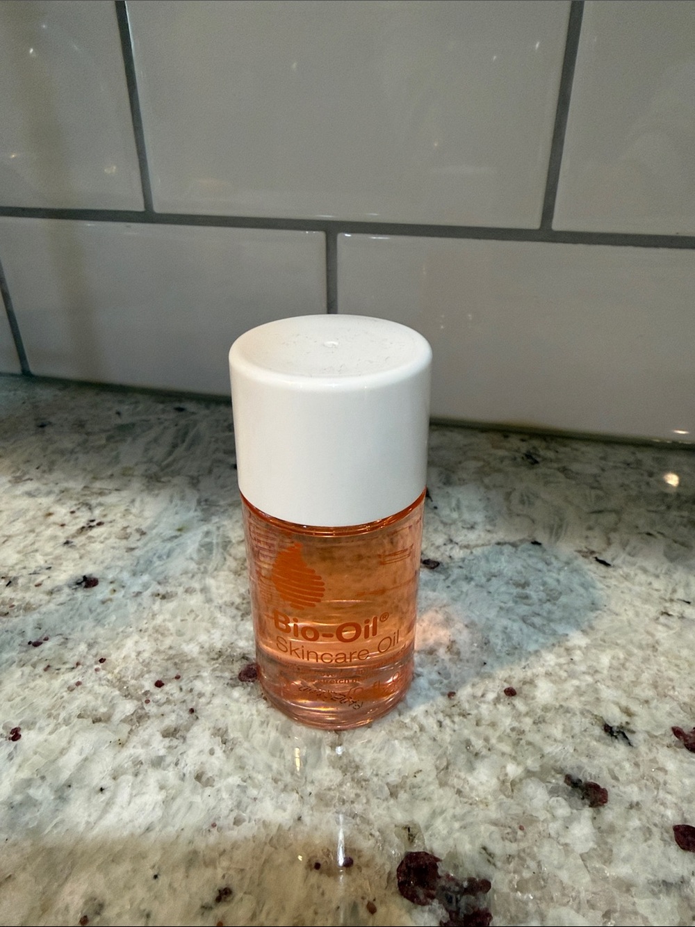 Bio Oil Skincare Oil for Scars & Stretch Marks. Used twice.